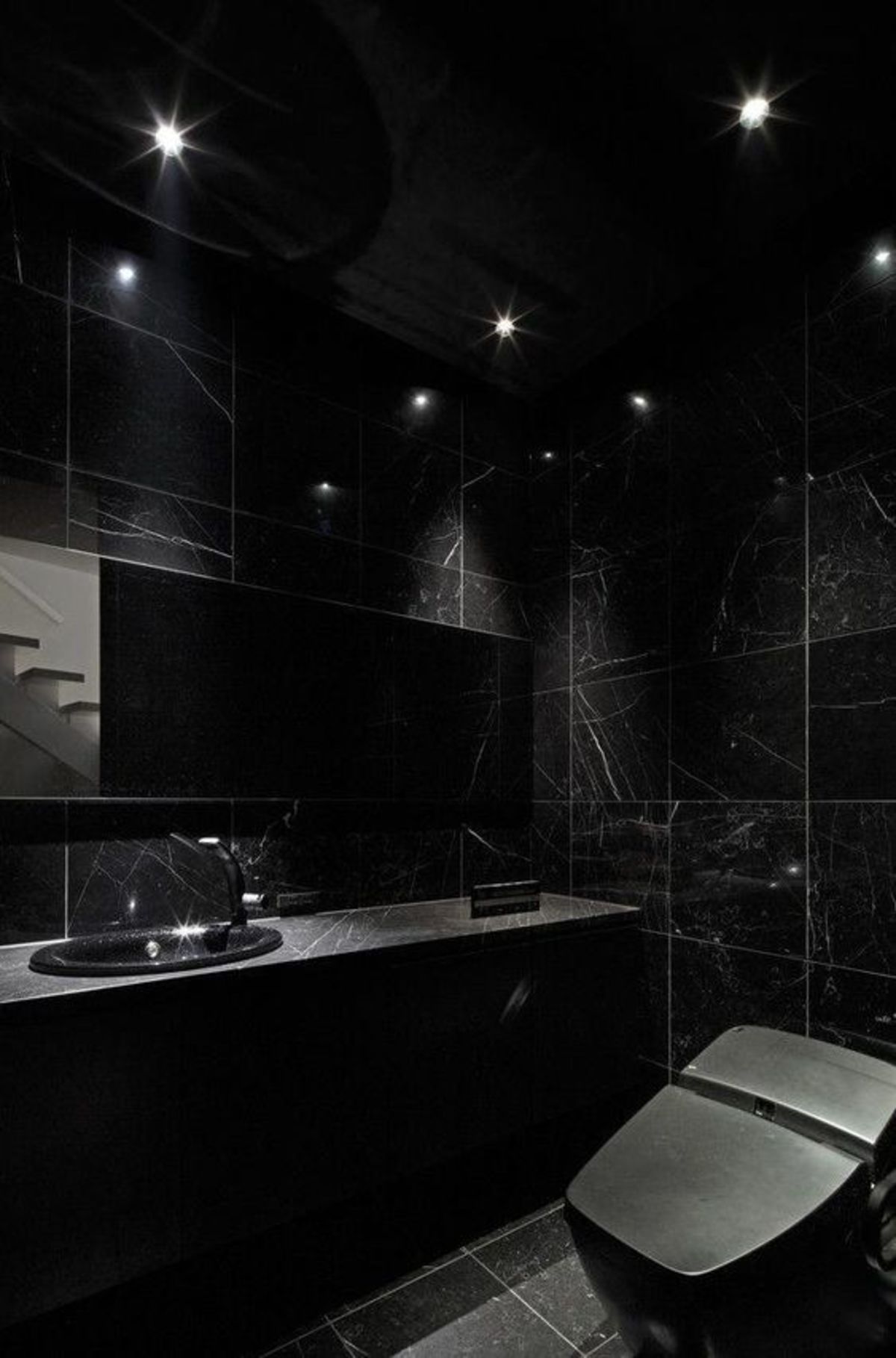 Ванная Комната С Темной Плиткой Фото