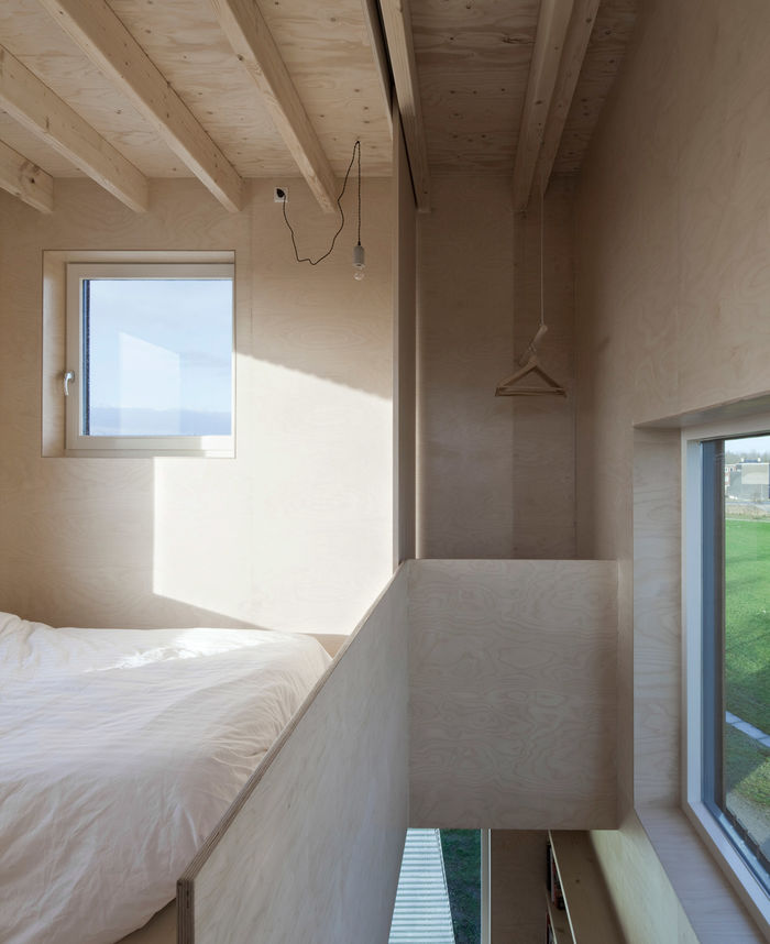 Мини дом Slim Fit от Ana Rocha Architecture. Фото: Christiane Wirth, Den Haag