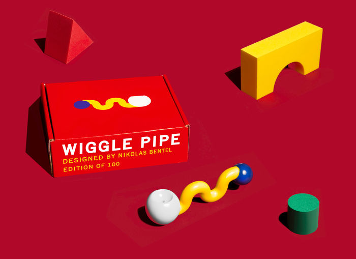 Трубка Wiggle Pipe из фарфора. Дизайн: Николас Бентель (Nikolas Bentel)