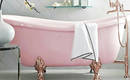 7 стильных примеров использования розового цвета в ванной