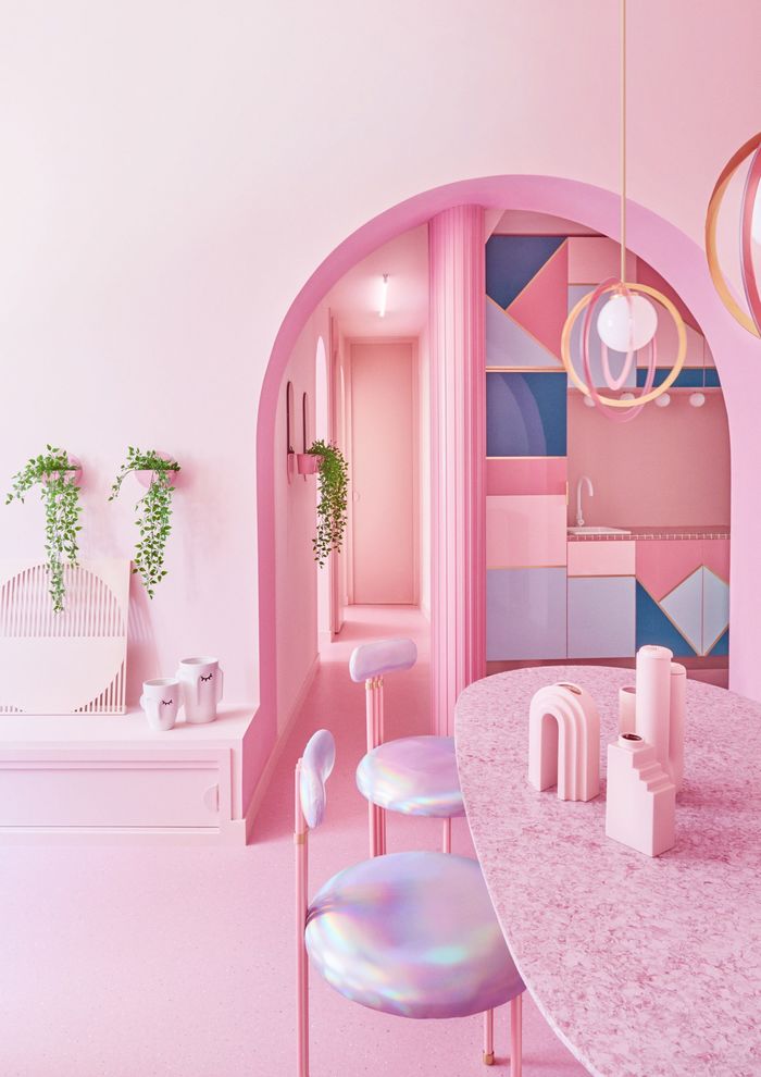 Розовая квартира в Мадриде