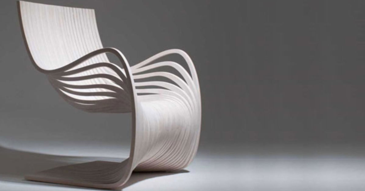 Изогнутое стул-кресло из цельного шпона - archidea.com.ua