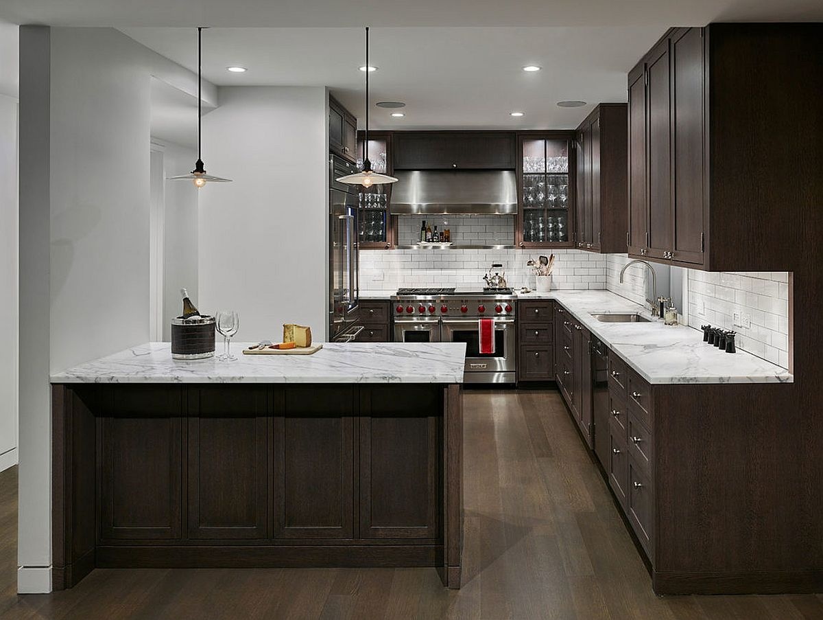marble-countertops-combined-with-dark-wood-shelves-in-the-kitchen_01