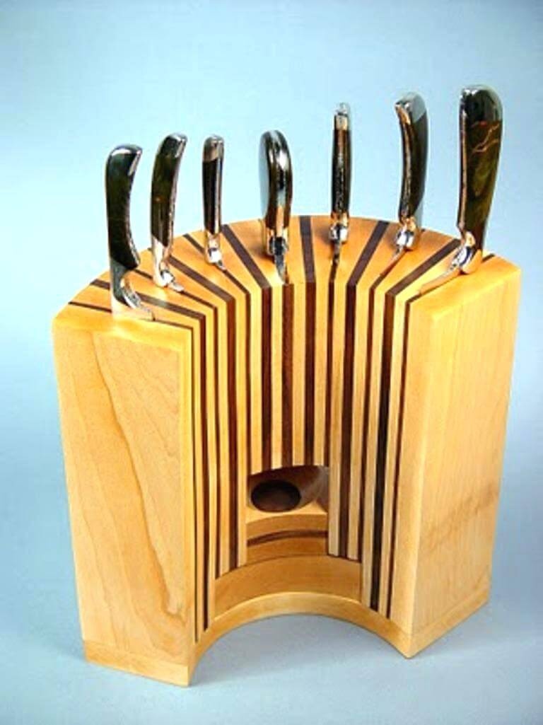 Деревянные кухонные ножи. Порт Куто подставка для ножей. Оригинальная подставка для ножей. Необычные подставки для ножей. Дизайнерская подставка для ножей.