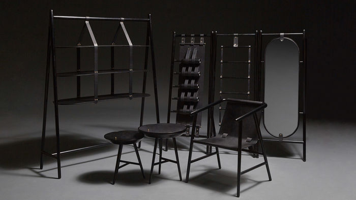 Брутальная коллекция безупречной черной мебели