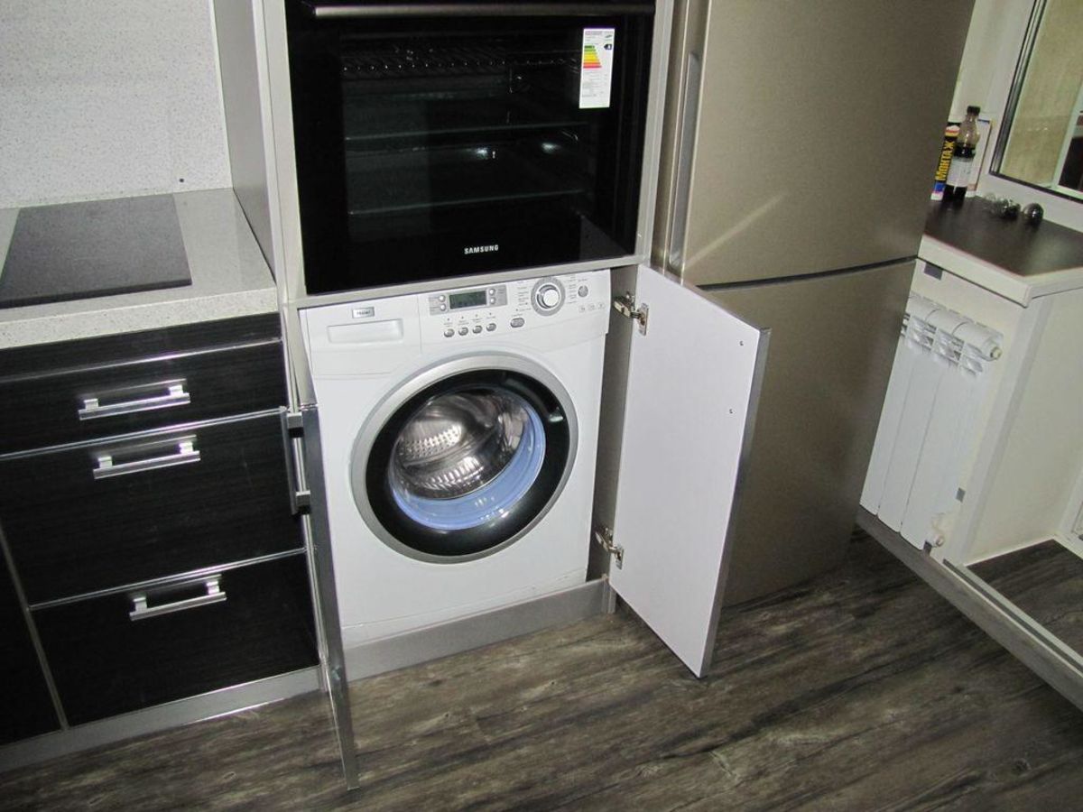 установка стиральной машины под раковину на кухню