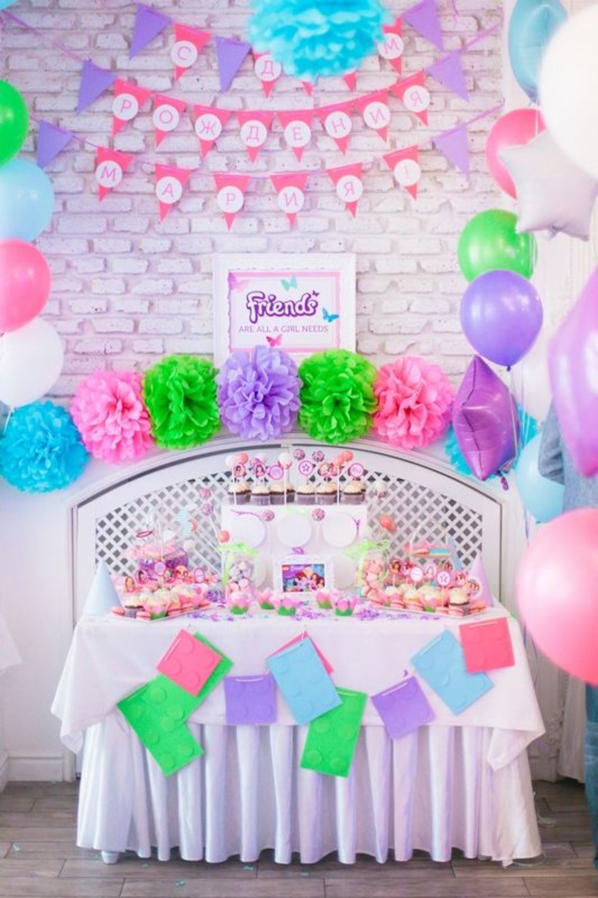 Как украсить комнату на день рождения ребёнка?